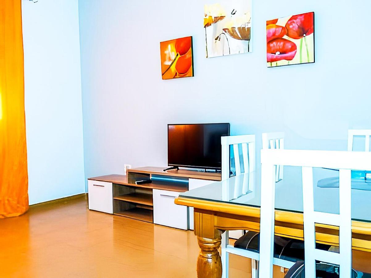Apartamentos Garaje & Aire & Wifi & Solo Familias Y Parejas Conil De La Frontera Eksteriør billede
