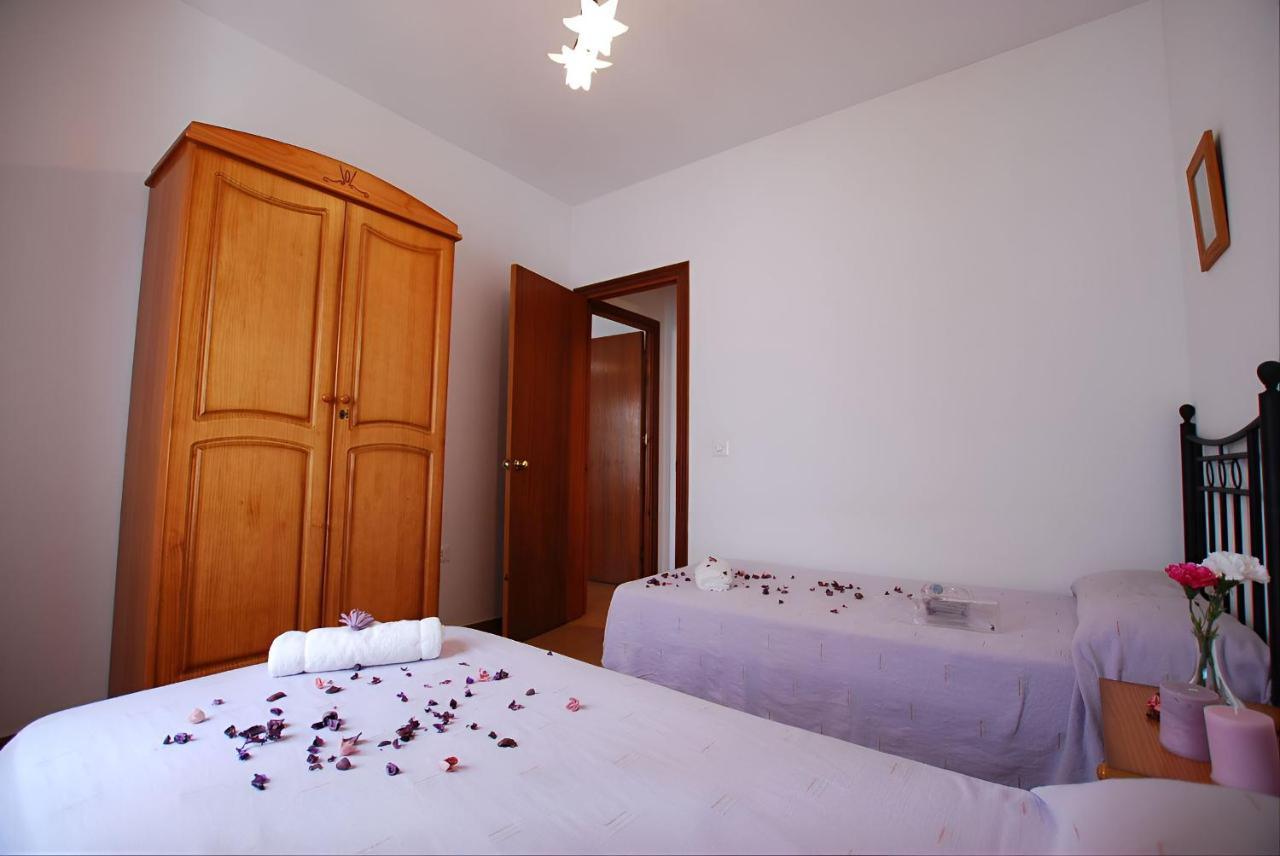 Apartamentos Garaje & Aire & Wifi & Solo Familias Y Parejas Conil De La Frontera Eksteriør billede