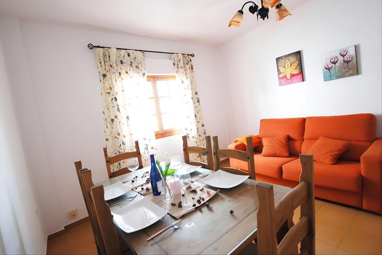 Apartamentos Garaje & Aire & Wifi & Solo Familias Y Parejas Conil De La Frontera Eksteriør billede