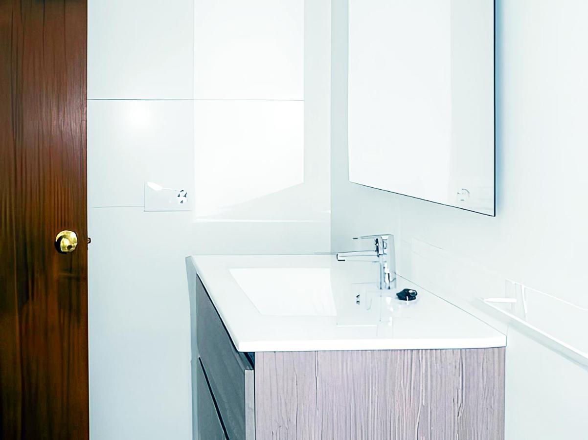 Apartamentos Garaje & Aire & Wifi & Solo Familias Y Parejas Conil De La Frontera Eksteriør billede