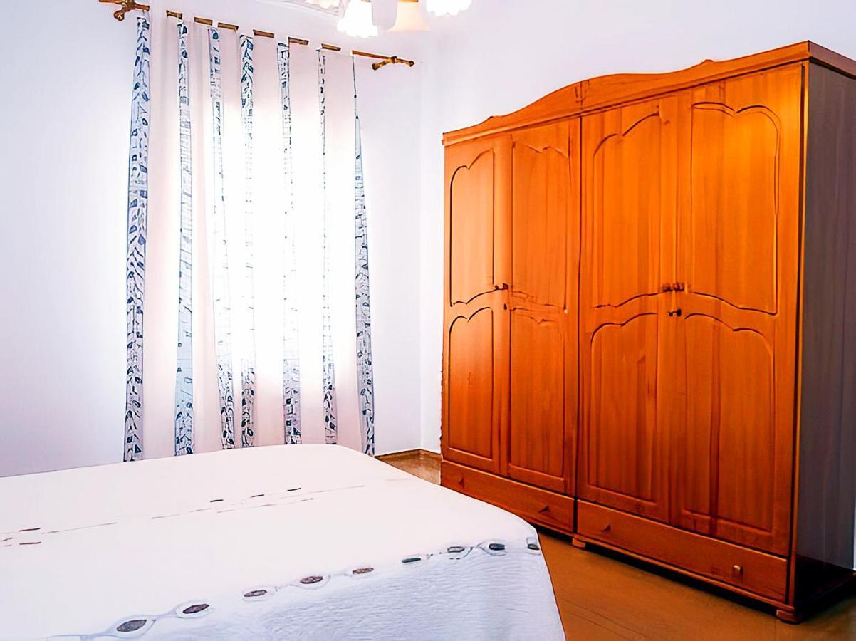 Apartamentos Garaje & Aire & Wifi & Solo Familias Y Parejas Conil De La Frontera Eksteriør billede